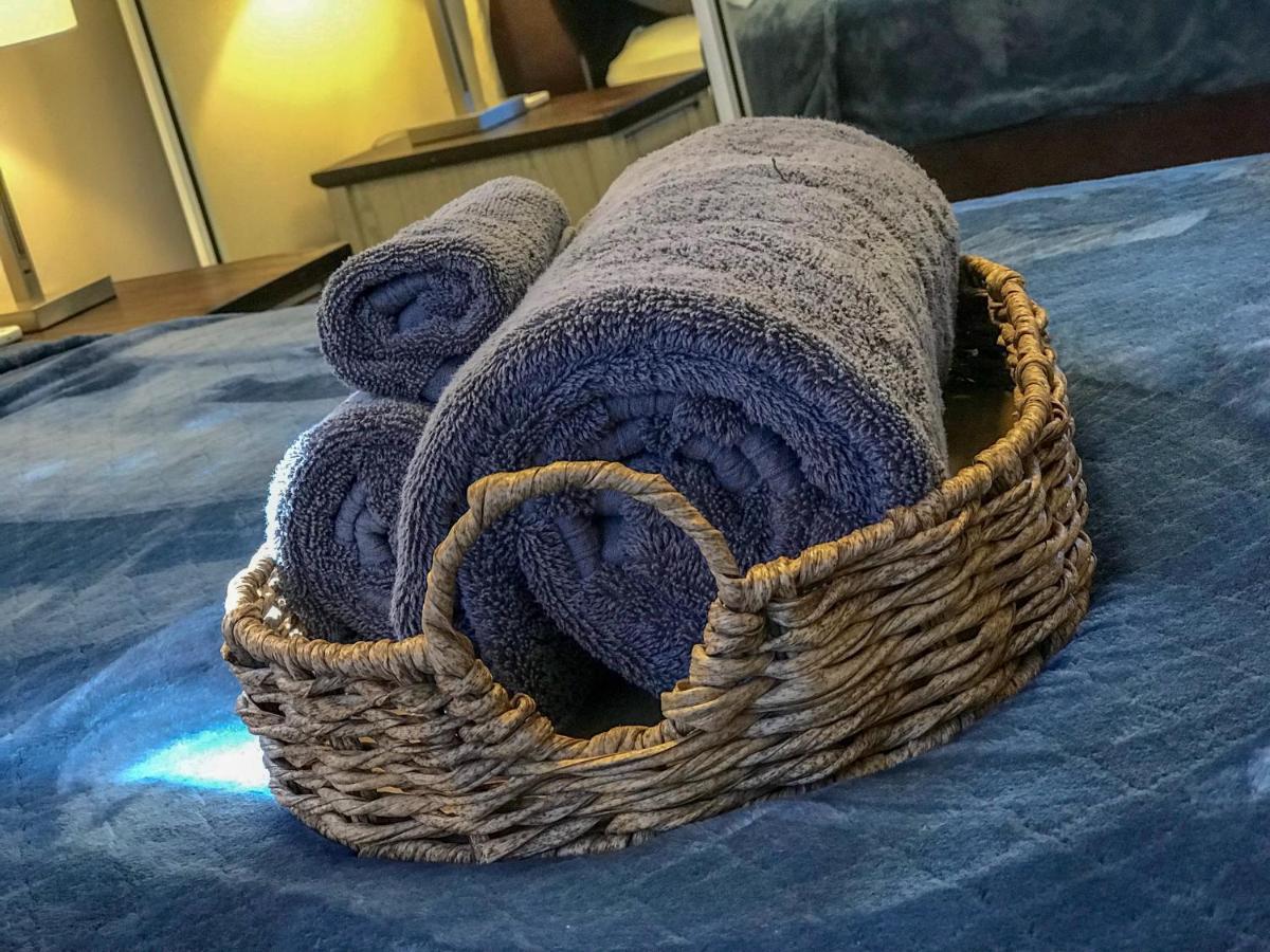 Private Jacuzzi Oasis With Mountain Views And Free Parking Apartment Понсе Екстериор снимка
